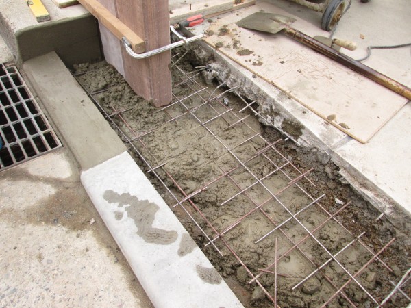 門柱建て 門柱建て
