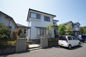 駐車スペースを増やし、自転車小屋が欲しい 新潟市S様邸